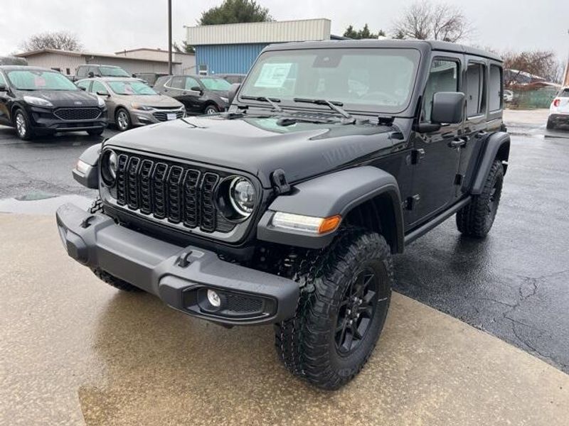 2025 Jeep Wrangler 4-door WillysImage 3