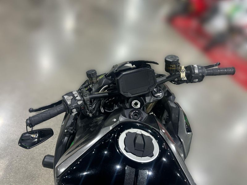 Used 2023 Kawasaki Z H2 SE Image 15