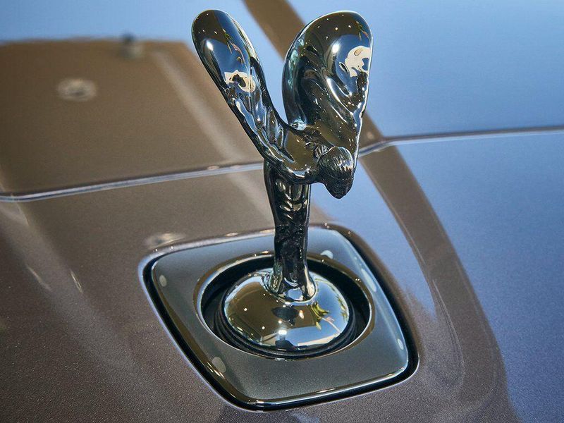 New 2026 Rolls-Royce Cullinan Black BadgeImage 11