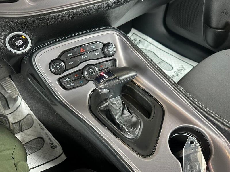2023 Dodge Challenger R/TImage 6