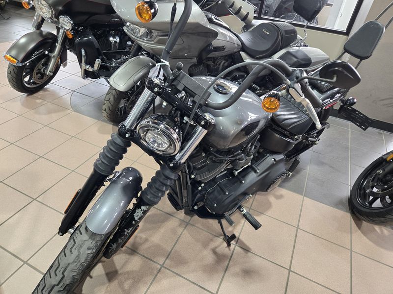 2022 HARLEY SOFTAIL STREET BOB 114 Image 3