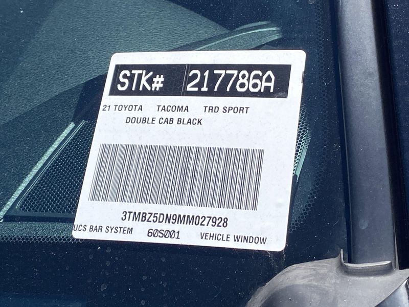 Used 2021 Toyota Tacoma TRD SportImage 31