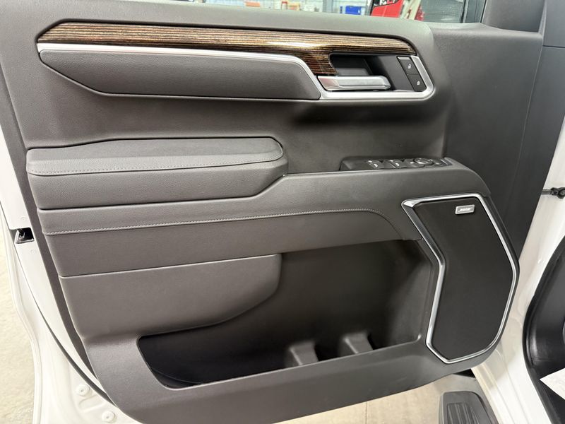Used 2026 GMC Sierra 1500 ElevationImage 16