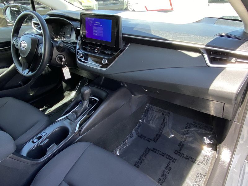 2024 Toyota Corolla LEImage 20