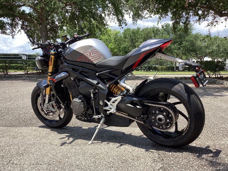 2025 Triumph Speed Triple 1200 RS 