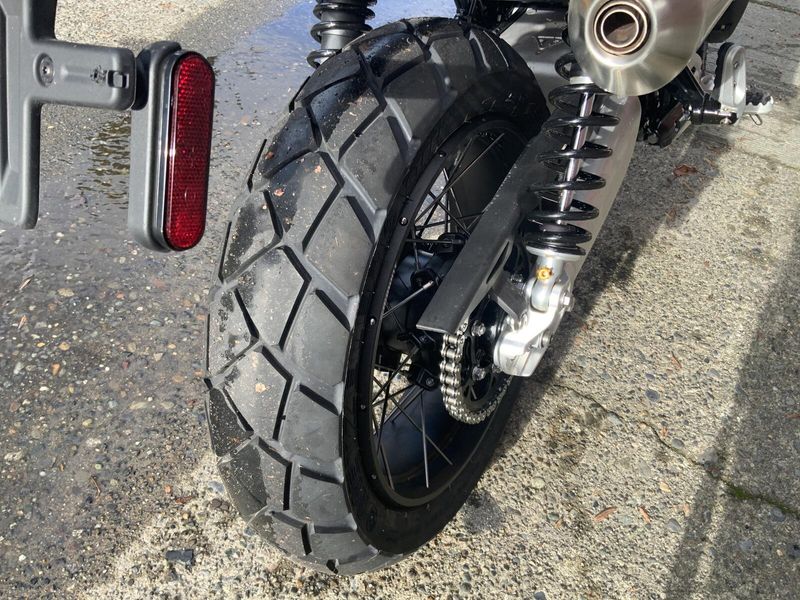 2026 Triumph SCRAMBLER 1200 XE