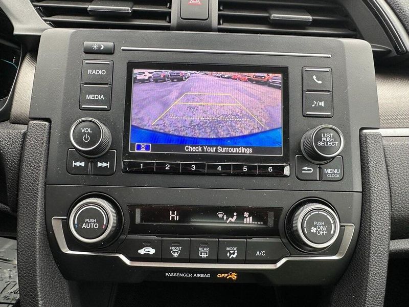 2019 Honda Civic LXImage 5