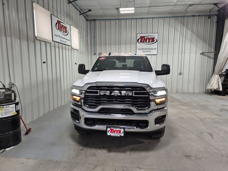 2025 RAM 2500 Tradesman Crew Cab 4x4 6