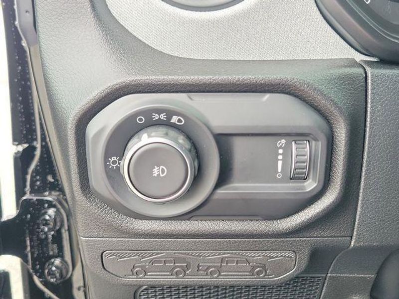 New 2026 Jeep Wrangler 4-door Sport