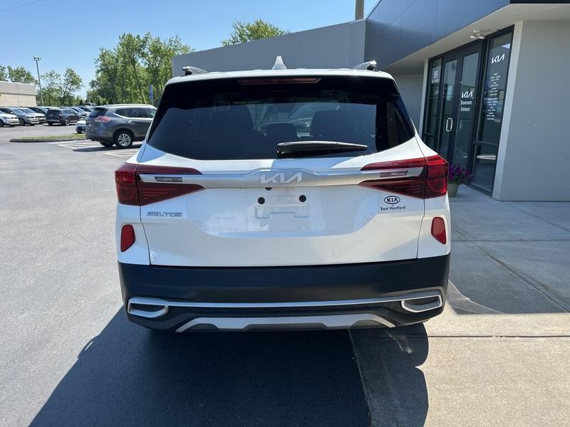 2022 Kia Seltos EXImage 6