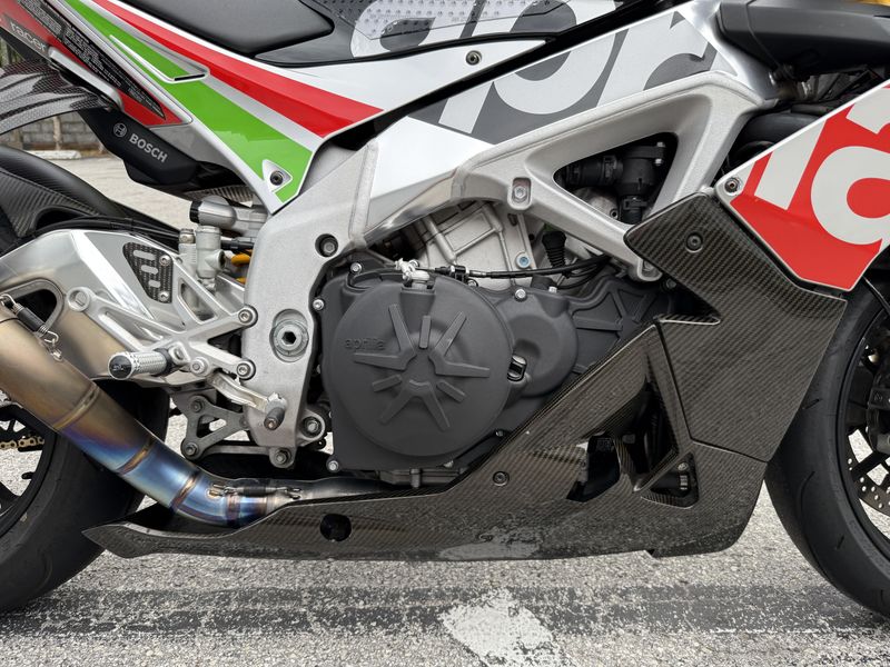 2017 Aprilia Tuono V4 1100 Factory ABS 