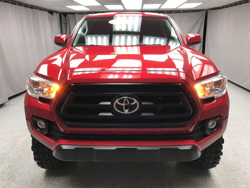 2020 Toyota Tacoma SRImage 18