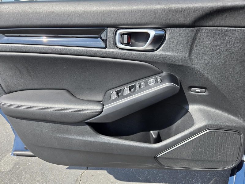 Used 2025 Honda Civic Hybrid Sport CVT