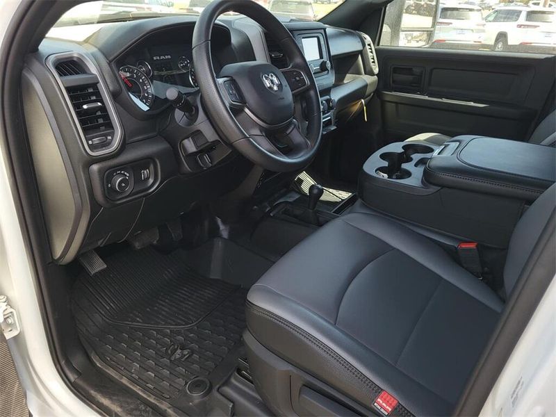 2024 RAM 2500 Tradesman Crew Cab 4x4 8