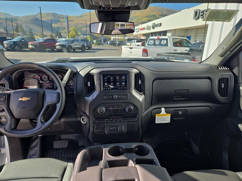 2026 Chevrolet Silverado Work Truck photo 5