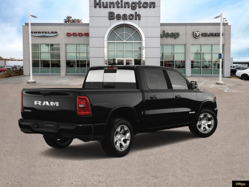 2025 RAM 1500 Big Horn Crew Cab 4x2Image 7