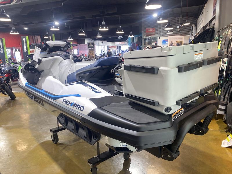 New 2026 Sea-Doo FISHPRO SPORT 170 (SOUND SYSTEM) Image 17