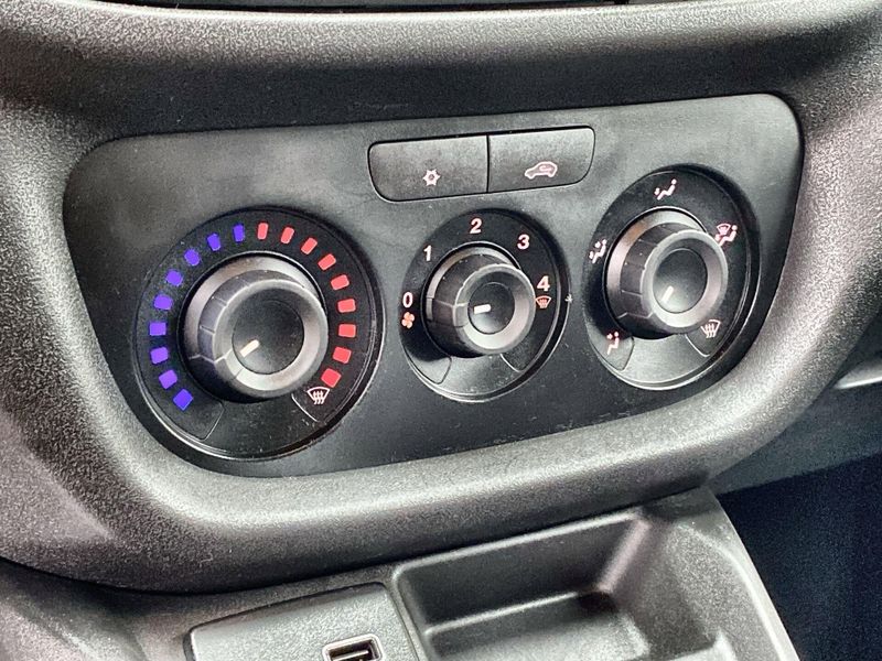 Used 2022 RAM ProMaster City Cargo Van BaseImage 32