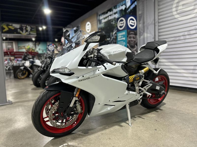 Used 2019 Ducati PANIGALE 959 Image 10