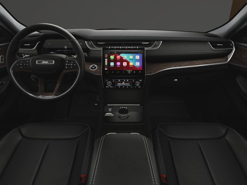 Used 2023 Jeep Grand Cherokee L Limited 4x4 4dr SUVImage 49