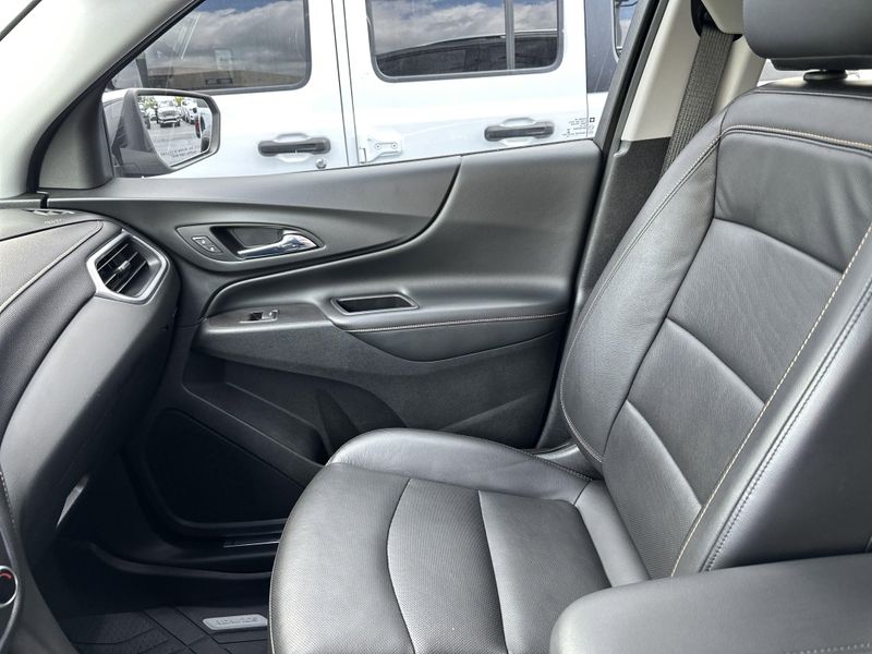 2018 Chevrolet Equinox PremierImage 28
