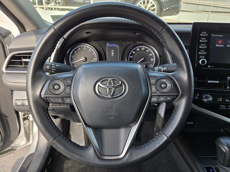 Used 2024 Toyota Camry SE Auto (Natl)