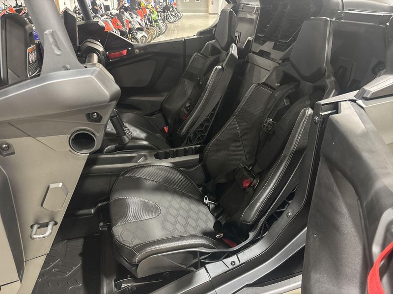 New 2026 Can-Am MAVERICK R MAX X RS 999T DCT Image 27