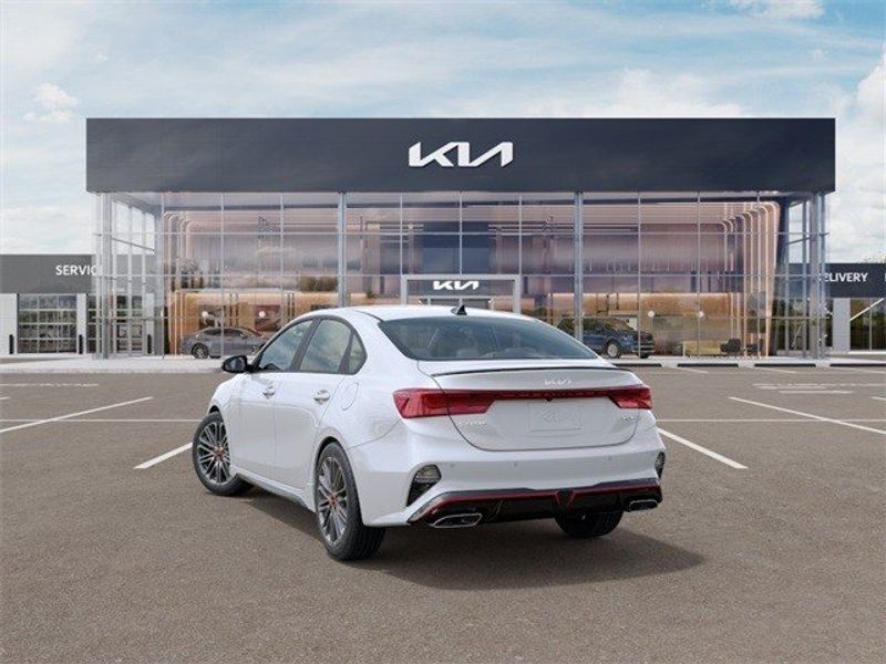 2024 Kia Forte GTImage 4