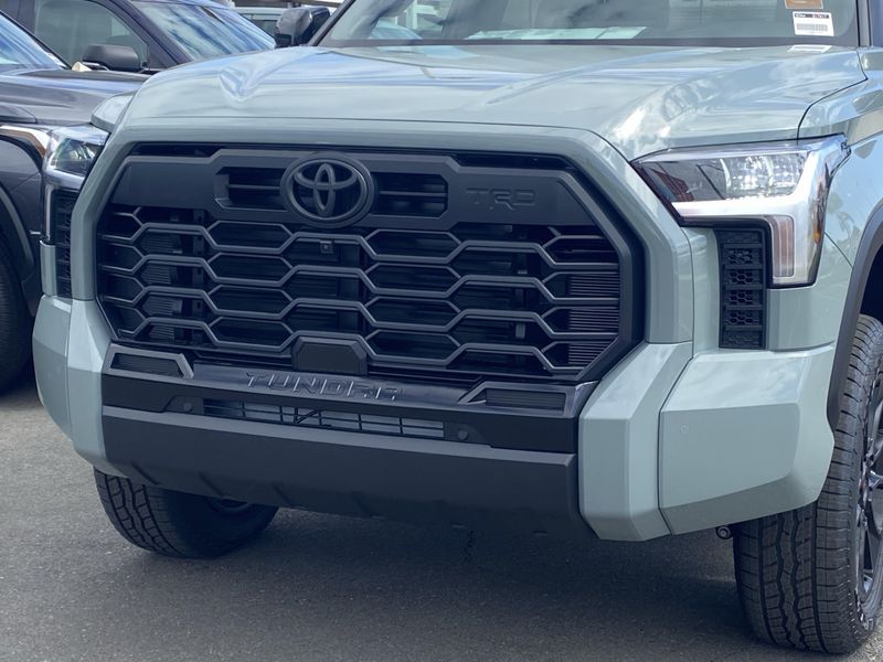 2025 Toyota Tundra LimitedImage 7