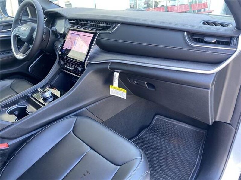 2024 Jeep Grand Cherokee 4xeImage 13