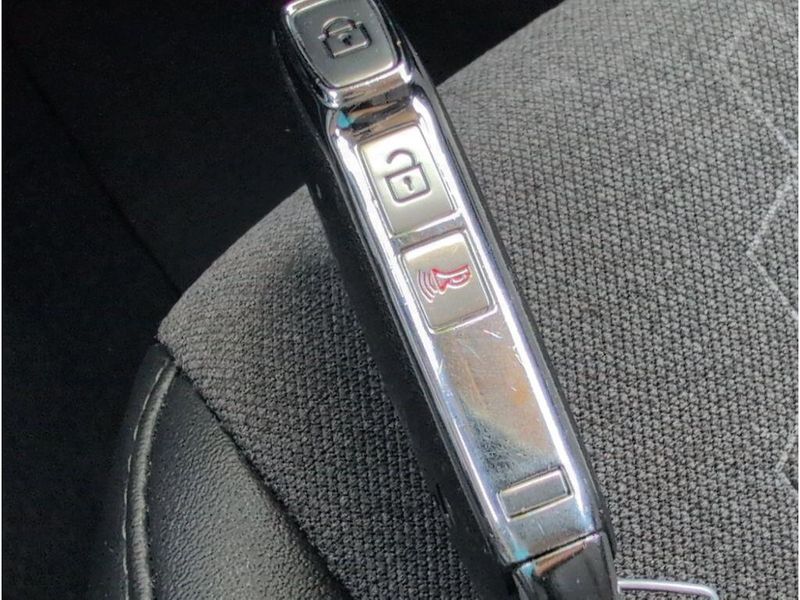 Used 2025 Kia Seltos SImage 19