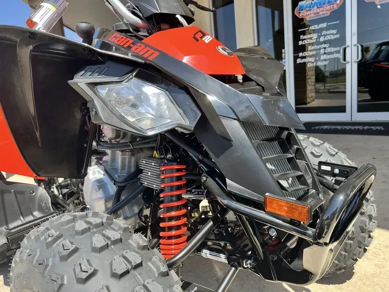 2024 Can-Am DS 250 BLACK AND CANAM REDImage 3
