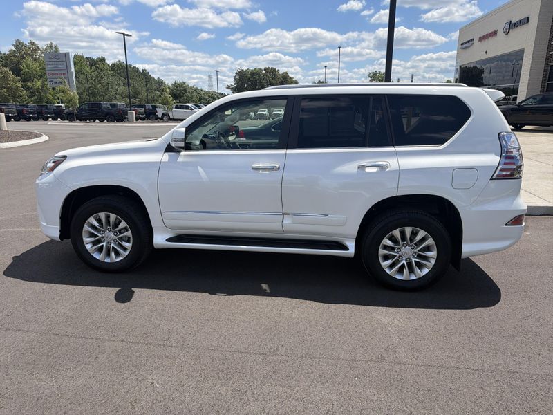 Used 2018 Lexus GX 460 PremiumImage 19