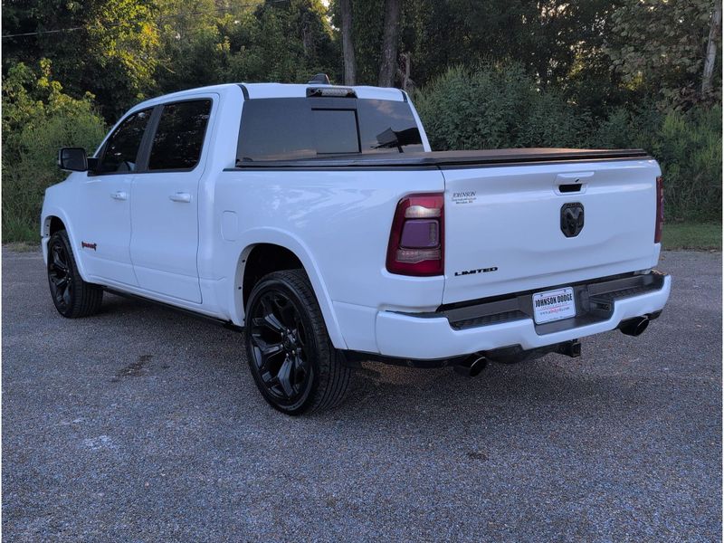 Used 2023 RAM 1500 LimitedImage 3