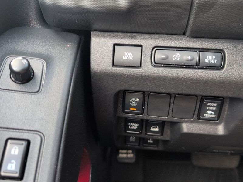 2023 Nissan Frontier PRO-4XImage 30