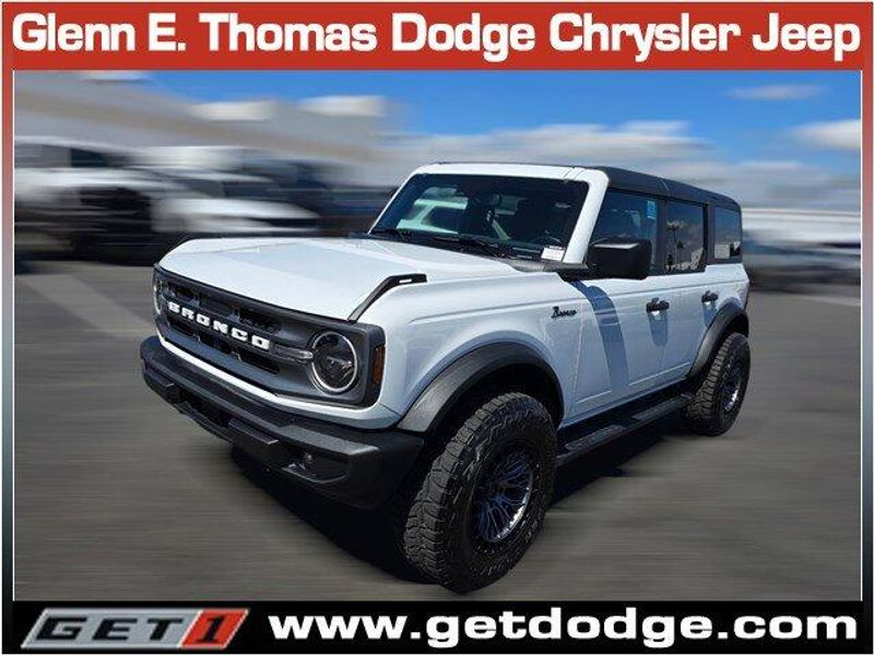 2024 Ford Bronco Big Bend photo 3