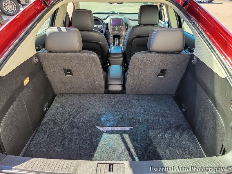2013 Chevrolet Volt Base photo 16