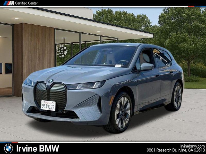 Used 2026 BMW iX xDrive45Image 1