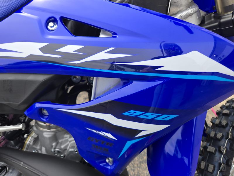 NEW 2026 YAMAHA YZ250 Image 8