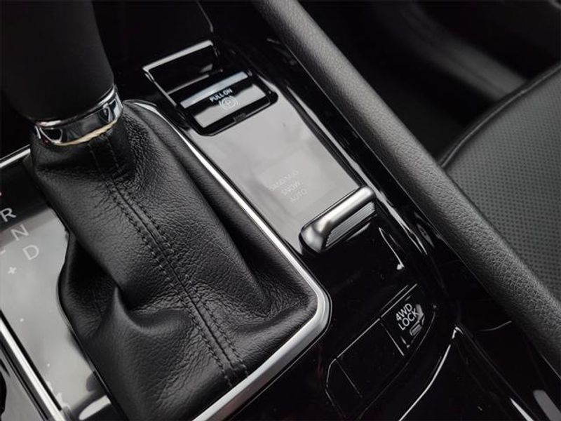 2025 Jeep Compass Limited 4x4Image 26