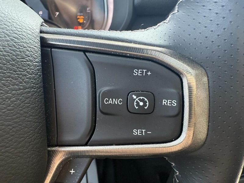 2023 Ram 1500 photo 16