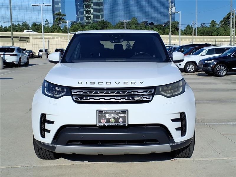 Used 2017 Land Rover Discovery HSEImage 10