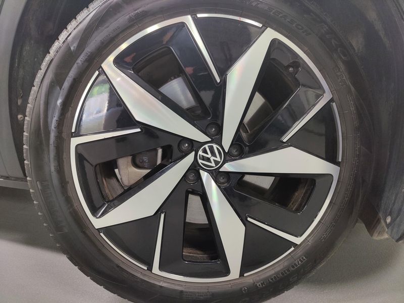 Used 2023 Volkswagen ID.4 Pro S AWD w/Glass RoofImage 24