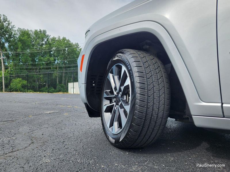 Used 2021 Jeep Grand Cherokee L Overland