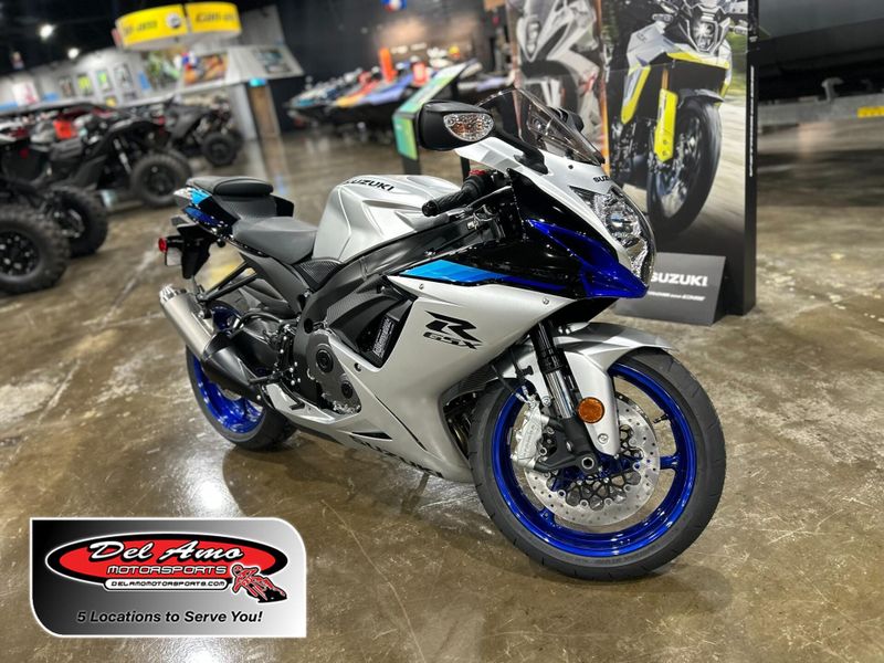 New 2026 Suzuki GSX-R750 Image 1