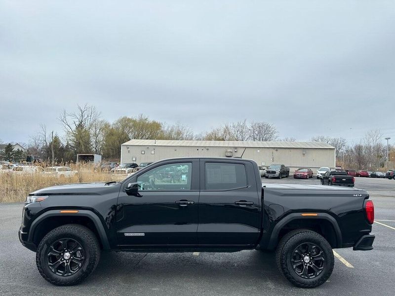 2023 GMC Canyon ElevationImage 11