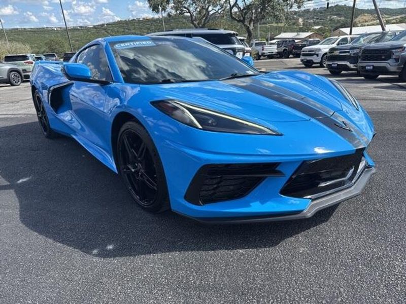 2021 Chevrolet Corvette Stingray 1LT photo 3
