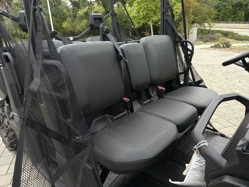 New 2026 Can-Am DEFENDER MAX DPS HD9 Image 26