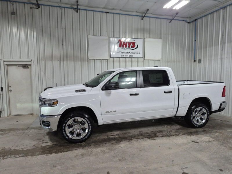 2025 RAM 1500 Big Horn Crew Cab 4x4 5