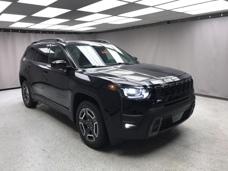 New 2026 Jeep Cherokee Limited 4x4Image 17